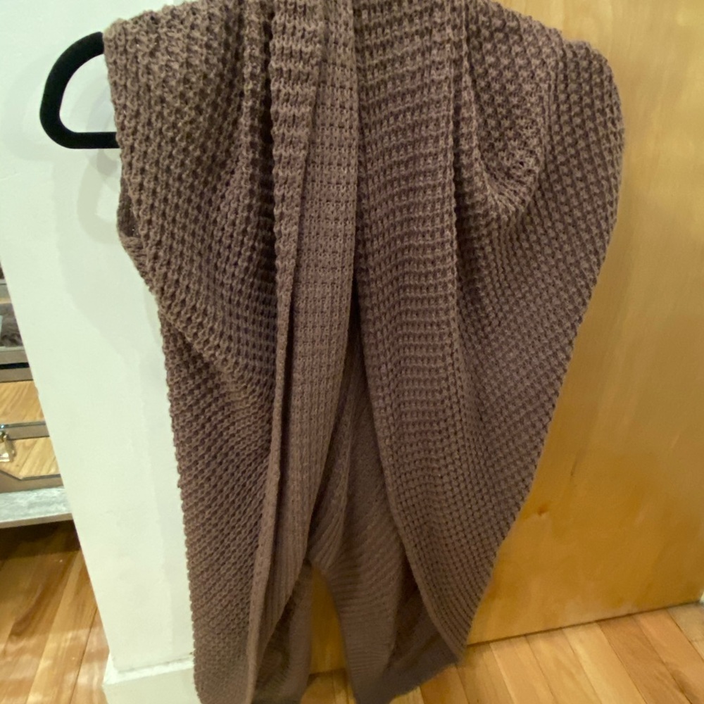 F21 Brown Vest